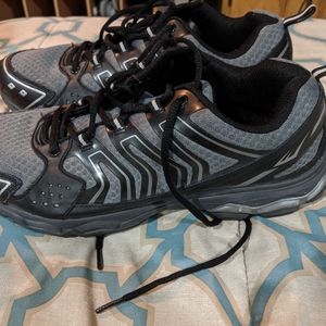 Men's tennis shoes - Everlast brand